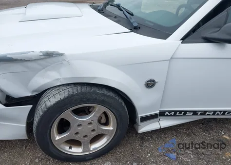 2004 Ford Mustang from USA, damaged, VIN 1FAFP44674F224189